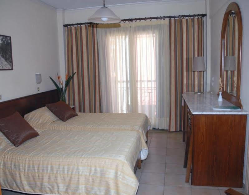 Aeolis Hotel Samos Town Exterior foto